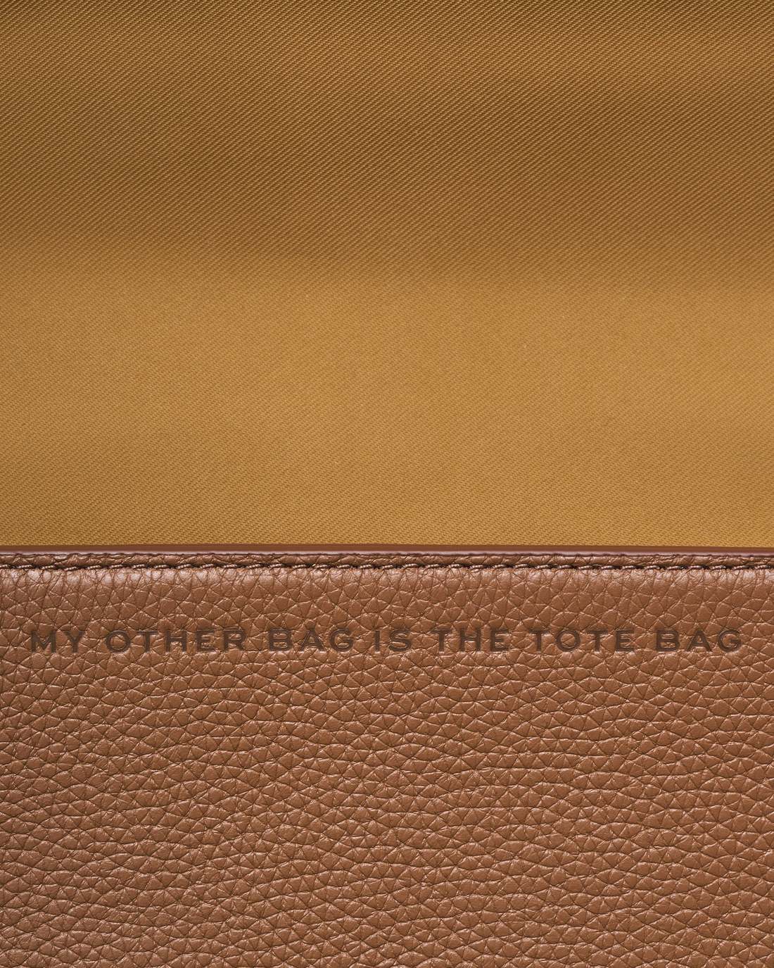 The Leather Mini Bag Argan Oil - Marc Jacobs Best Seller