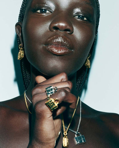 The Tote Bag Ring Light Antique Gold - Marc Jacobs Featured