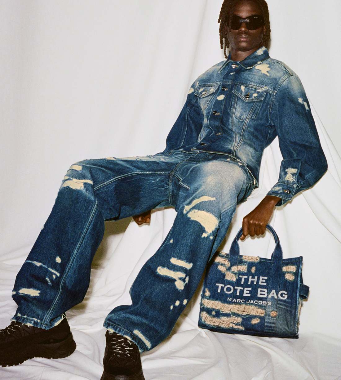 The Rip And Repair Straight Jean Punk Indigo - Marc Jacobs Premium