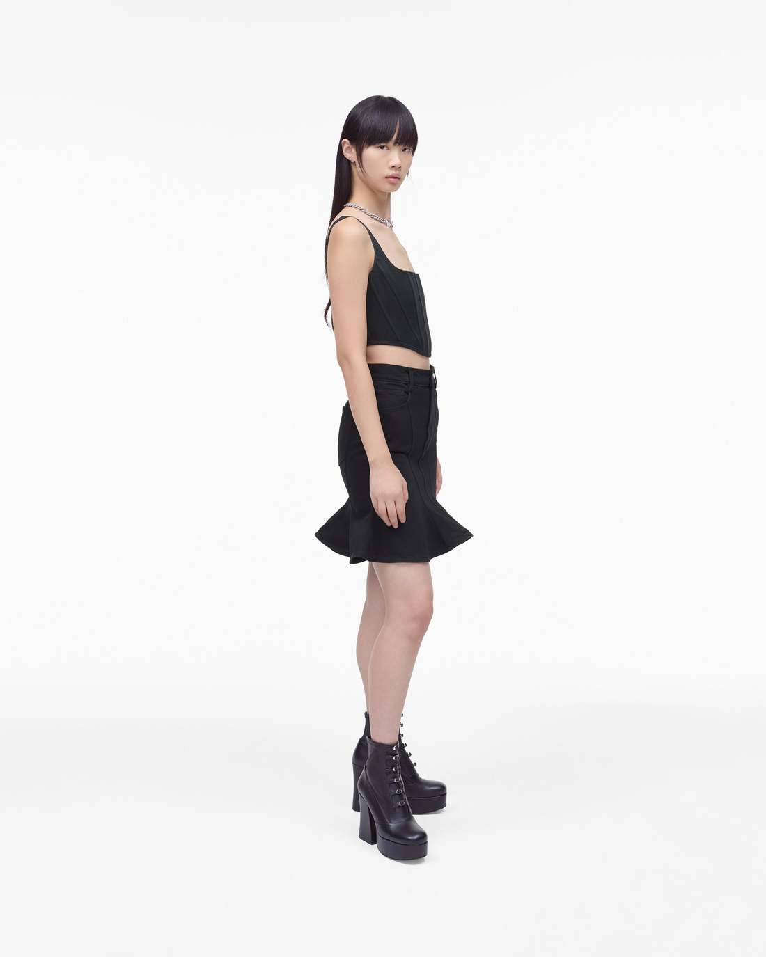 The Fluted Mini Skirt Black - Marc Jacobs Best Seller