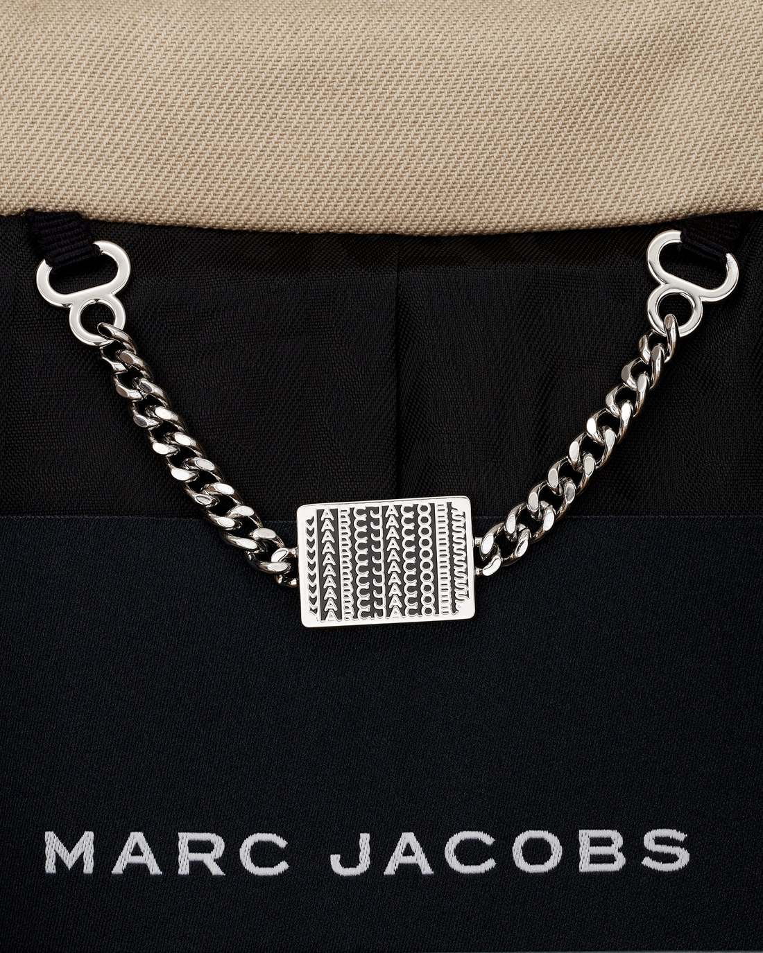 The Trench Coat Beige - Marc Jacobs Featured